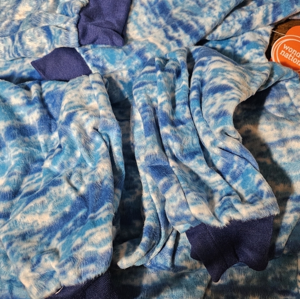 NEW Wonder Nation Blue Shark Juniors Onesie Hooded 10-12 - Picture 8 of 11